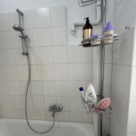 Bright, Centrally Located 3-room With A Balcony Киль