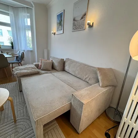 Апартаменты Bright, Centrally Located 3-room With A Balcony
