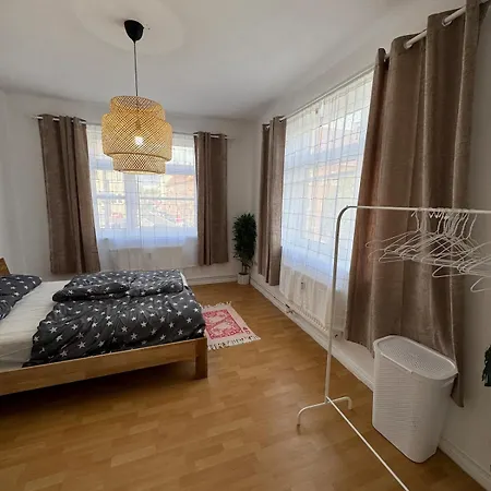 Bright, Centrally Located 3-room With A Balcony *